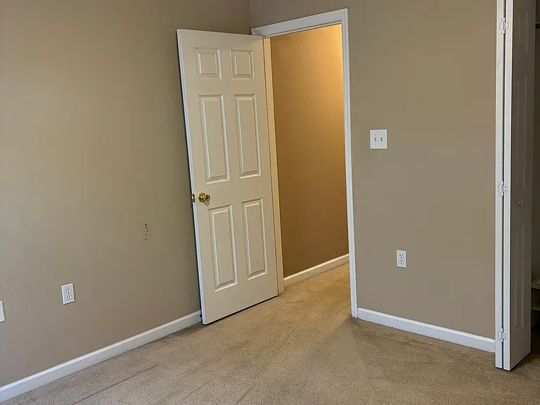 2738 W Tharpe St #2303 — Photo 8