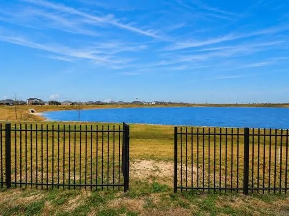 1310 Bison View Ln, Sealy, TX 77474