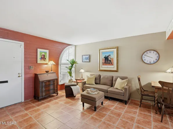 386 S La Canada Dr Unit C, Green Valley, AZ 85614