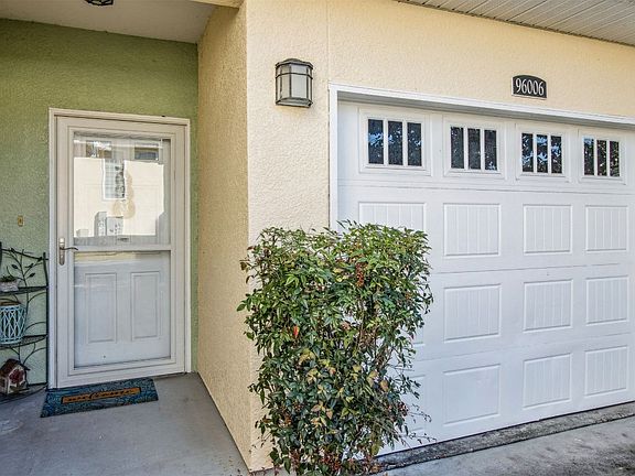 2nd image of 96004 Stoney Dr Unit 2402