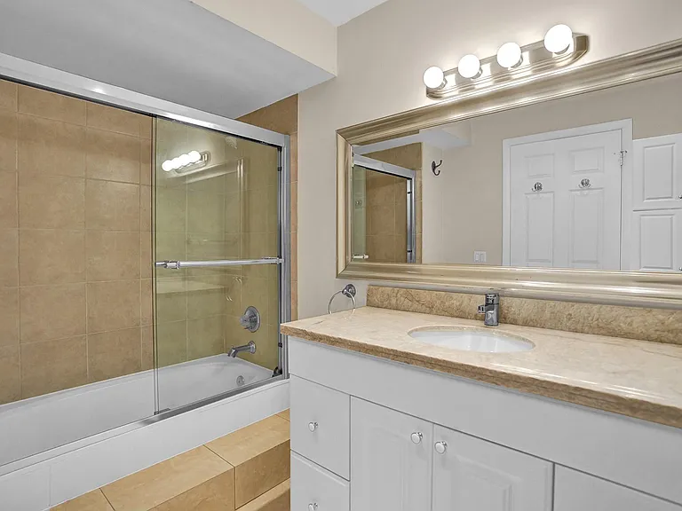 16300 Golf Club Rd #109 — Photo 9