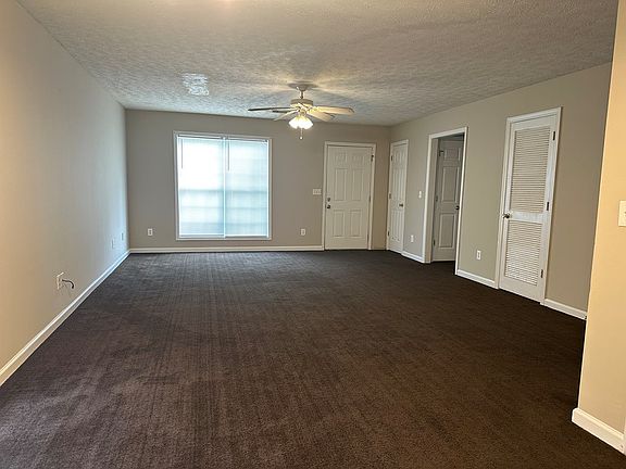 4th image of 1501 Summerplace Dr
