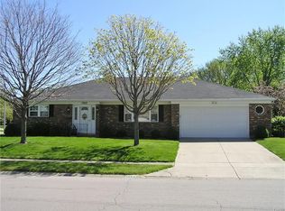 7002 Park Vista Rd, Englewood, OH 45322