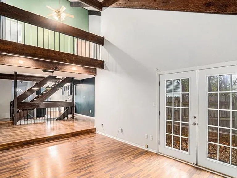 8067 N Stoddard Ave — Photo 5