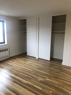 4th image of 15-20 201st St #4