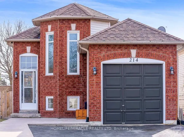 214 Dyer Dr, Wasaga Beach, ON L9Z 1E5