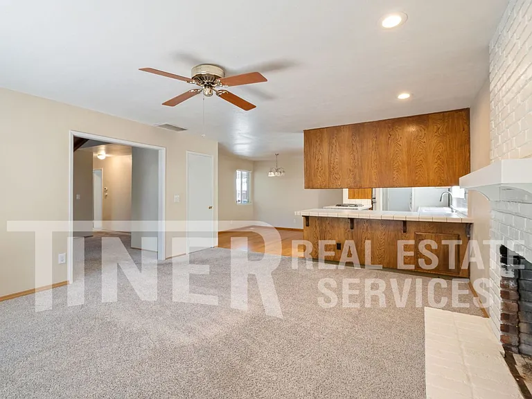 24 Grand Rio Cir — Photo 9