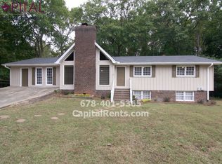 4150 Falcon Dr, Austell, GA 30106