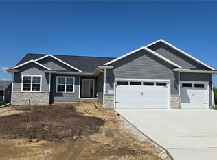 1024 Kettering Rd, Marion, IA 52302