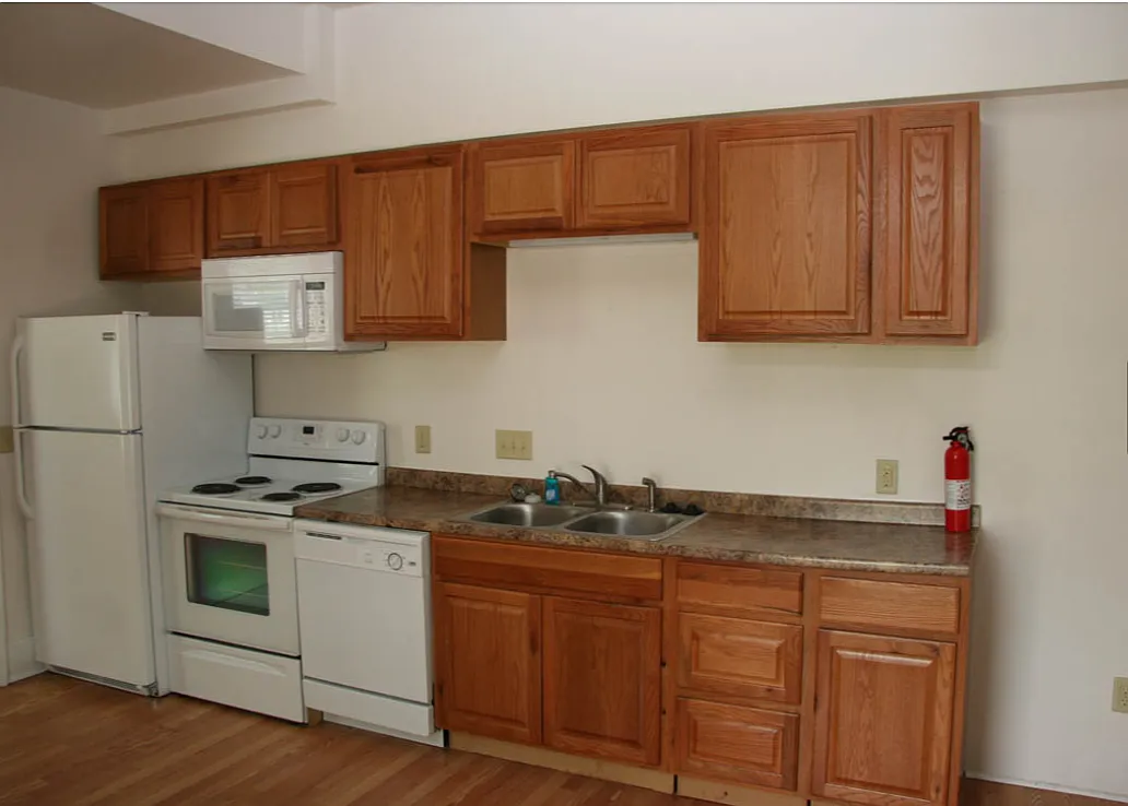 Building Photo - 210 N Beech St