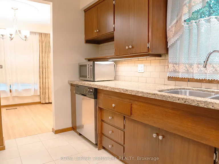 2 Brantwood Dr — Photo 19