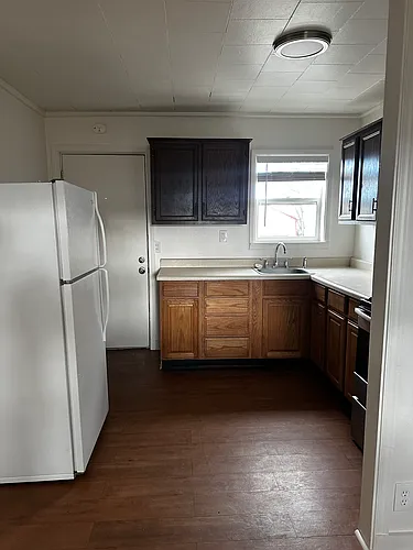 211 Washington St Photo 1