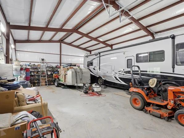 302 Whispering Oaks, Adkins, TX 78101
