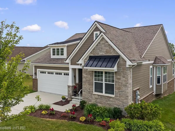 17162 Princeton Ln, Northville, MI 48168