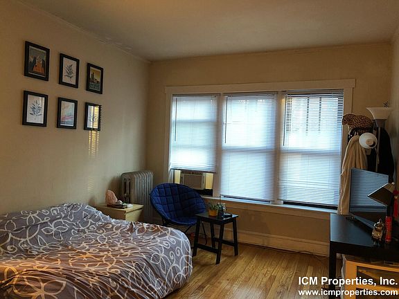 5th image of 630 W Arlington Pl #5M