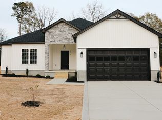 578 Forest Knolls Rd, Goldsboro, NC 27534