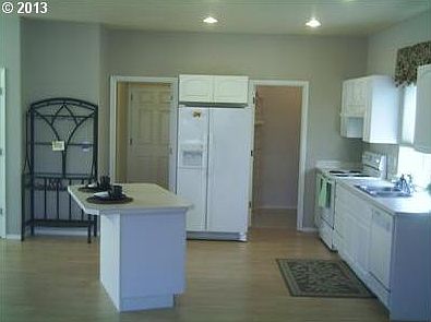 3rd image of 18210 SE 16th St