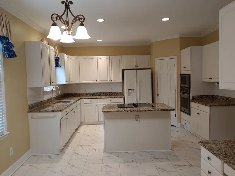 Butternut Cir — Photo 11