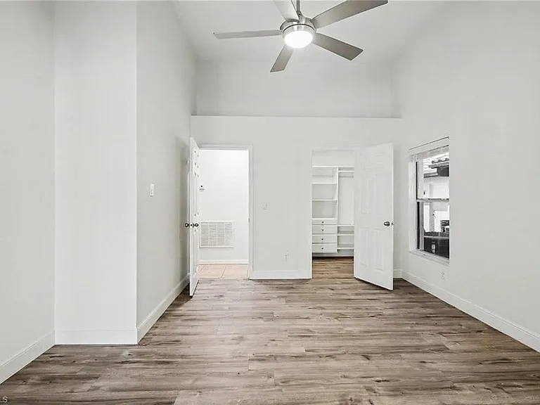 6643 Craven Hill Way — Photo 14