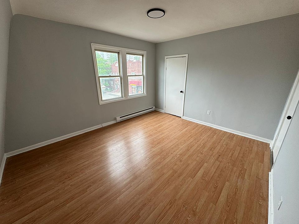 2nd image of 448 Springdale Ave #3A