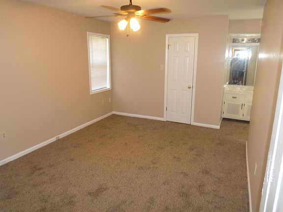 2nd image of 3394 Cricket Glen Cv