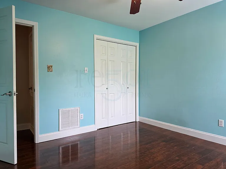 6 Woodlore Ct — Photo 24