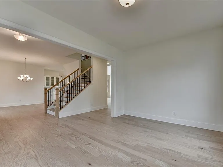 2471 Stewart Rd — Photo 12