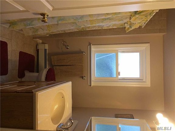 4th image of 26 Sterling Pl