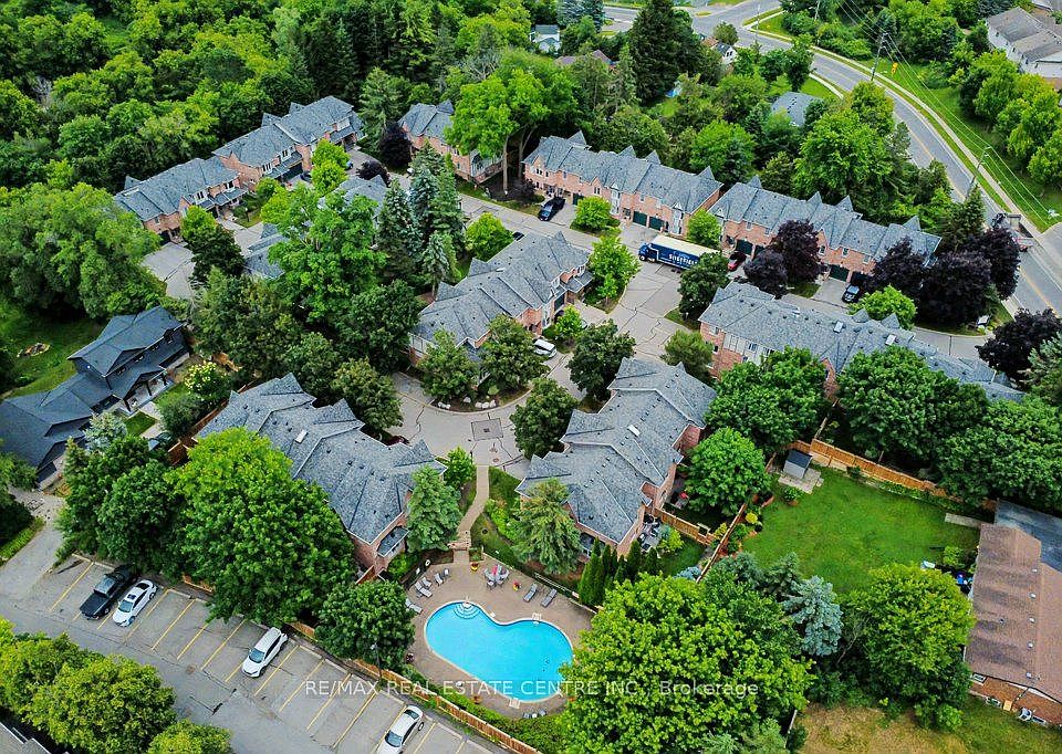 1st image of 76 River Dr #10