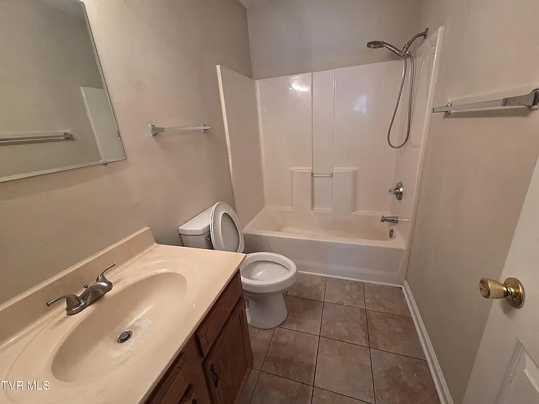 2812 Plymouth Rd #19 — Photo 12