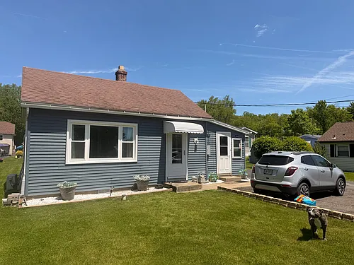 2137 River Rd Photo 1
