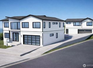 566 Bronson Way NE, Renton, WA 98056