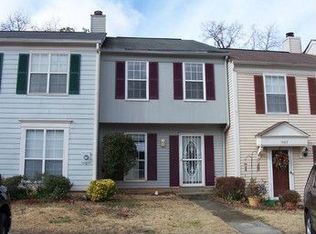 1463 Inverness Dr, Stone Mountain, GA 30083