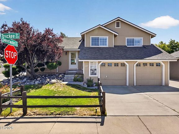 3rd image of 1697 Truckee Dr
