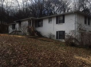 1023 Downey Dr, Nashville, TN 37205