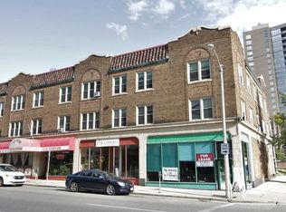 1606 E Royall Pl APT 3, Milwaukee, WI 53202