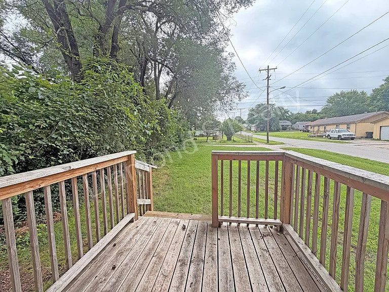 856 S Nettleton Ave — Photo 27
