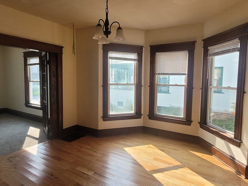 Sunny living room
