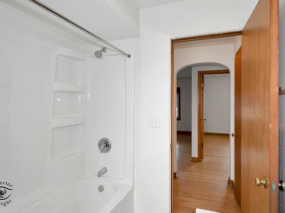 4th image of 1809 E 31st St APT 1W