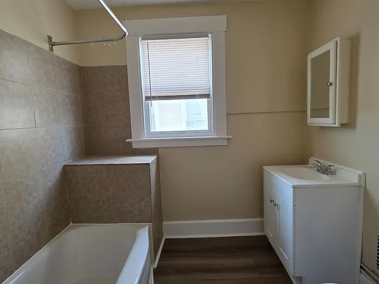 269 Norton St #2 — Photo 9