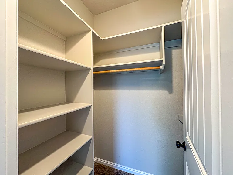 1223 W Cobblefield Ct — Photo 30