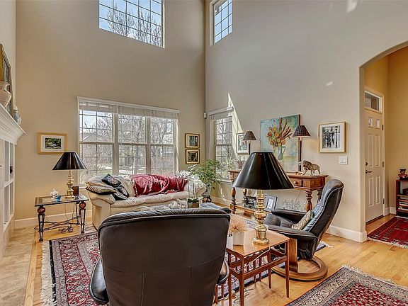4th image of 505 N Trenton St #1