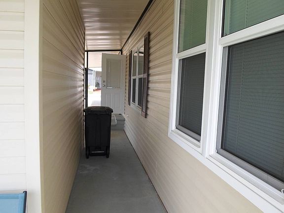 5th image of 6325 Forest Lake Dr
