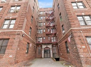 4333 48th Street #2B, Sunnyside, NY 11104