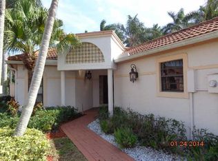 9004 Villa Portofino Cir, Boca Raton, FL 33496