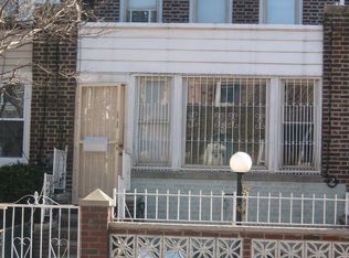 2535 McIntosh St, Flushing, NY 11369
