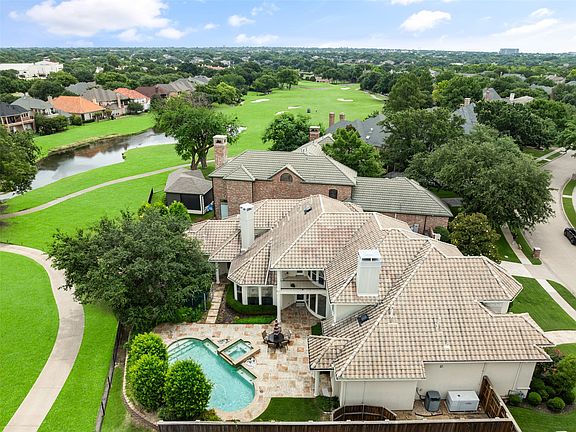 3rd image of 5717 Northbrook Dr