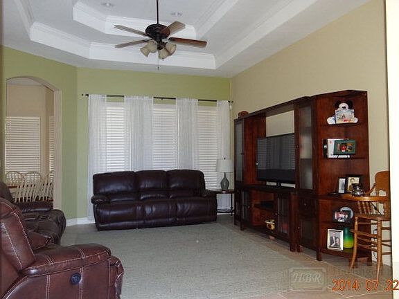 3rd image of 610 Santa Elena St