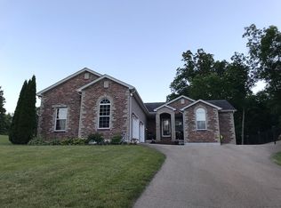 12613 Tall Pine Dr, Sainte Genevieve, MO 63670