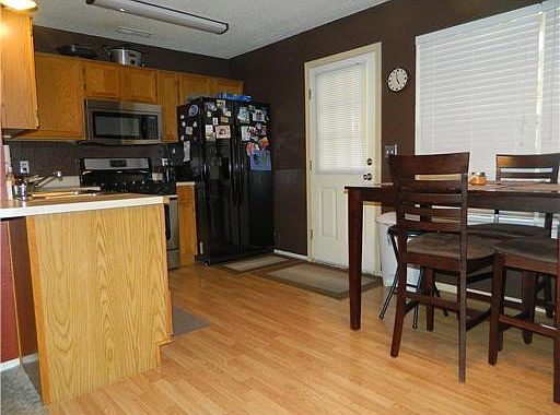 5th image of 307 S Lincoln Ave